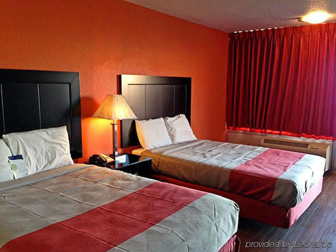 Landmark Hotel Leesville Esterno foto